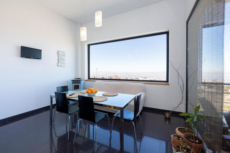 Foto b7b5760b-60f3-4933-8bf0-403fe81ae08f. House in calle charinas 4 in Altos de la Zubia Zubia (La)