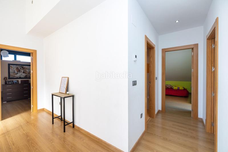 Foto e0c7da0a-8ac9-4471-9dd1-507f5b9aeb51. House in calle charinas 4 in Altos de la Zubia Zubia (La)