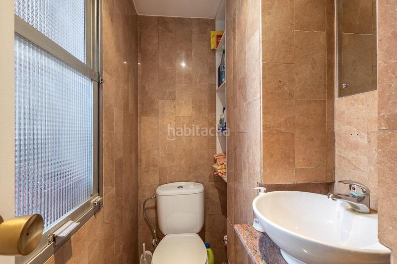Foto 36cb3fb2-8f43-4f6f-bb59-ac90336bed16. Piso en calle acera del darro 80 piso único en pleno centro en Granada