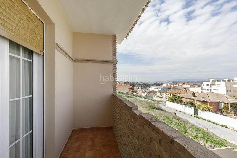 Foto 0deb86db-d036-4fe5-bae0-c51eefa8f568. Chalet en calle alhambra 4 gran chalet independiente en lachar en Láchar