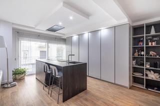Appartement à Plaza del campillo 5. Magnifico piso reformado con todo lujo de detalles en pleno cent
