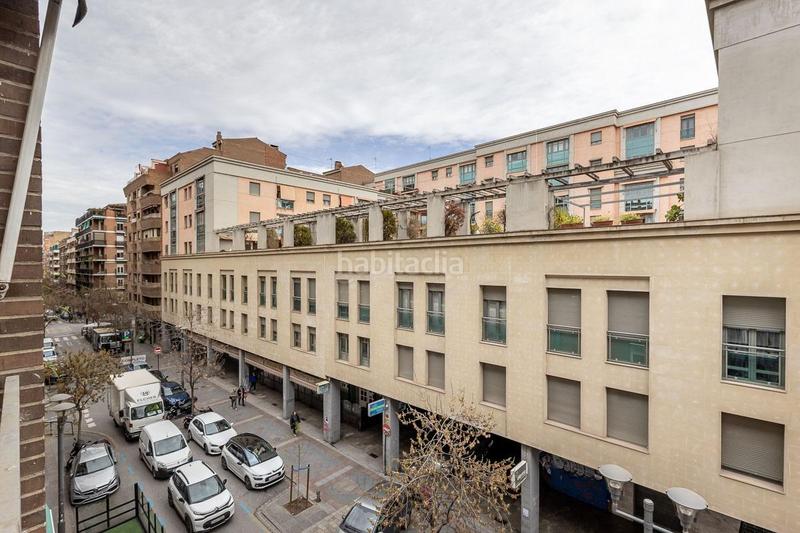 Foto a5b64302-4371-4474-9026-6d25e933ddf8. Piso en calle pedro antonio de alarcon 43 amplio piso en pedro antonio de alarcon en Granada