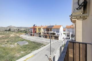 Casa adossada a De montevive 34. No dejes escapar esta casa en otura! espacio, comodidad y precio