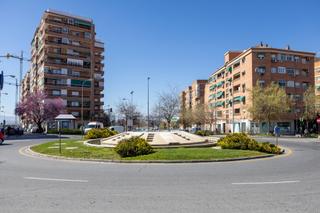 Appartement à Circunvalacion encina 1. Luminoso piso de tres dormitorios en la chana.