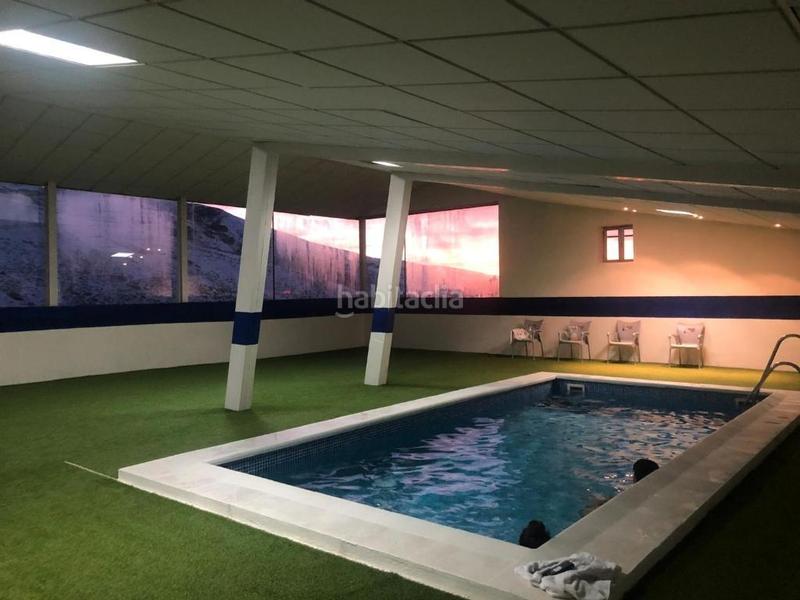 Foto 80f42aaa-3d54-4d2d-9701-a07f556fee3a. Piso en calle solynieve 1 espectacular vivienda con piscina, garaje y trastero en Sierra Nevada