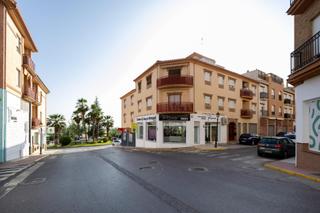 Local Comercial a Calle de césar augusto 15. Venta de local comercial en peligros