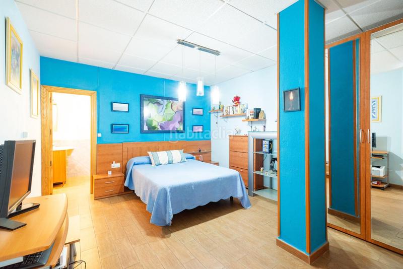 Foto c5d5fb68-5908-4c71-9669-0fc95fab0af8. Chalet en calle oropendola (vent) 23 chalet con dos viviendas espectaculares e independientes en el ventorrillo en Vegas del Genil