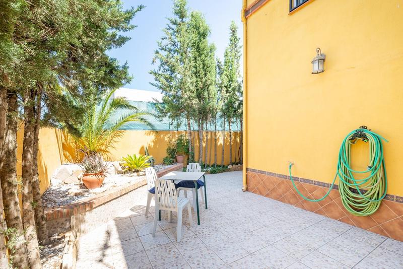 Foto e8577def-b5fa-4e00-8210-1f1d60979654. Chalet en calle oropendola (vent) 23 chalet con dos viviendas espectaculares e independientes en el ventorrillo en Vegas del Genil