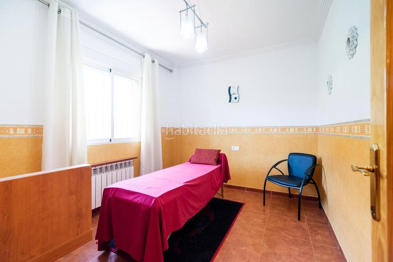Foto f0084fa1-7142-4ac8-b9f9-9edc85119446. Chalet en calle oropendola (vent) 23 chalet con dos viviendas espectaculares e independientes en el ventorrillo en Vegas del Genil