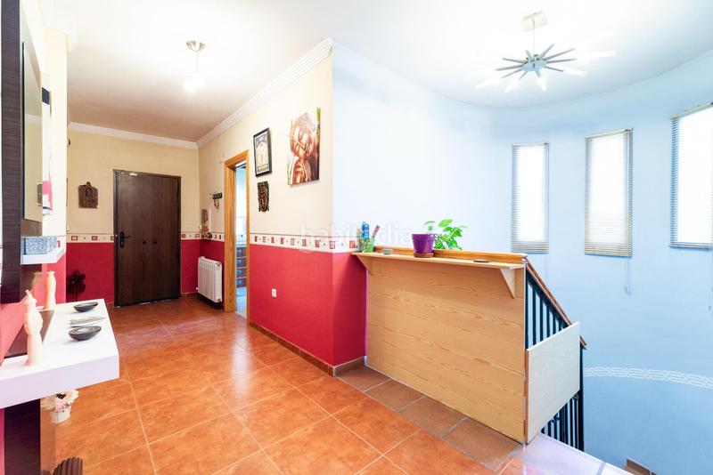 Foto f77846e7-03c4-44d1-a5bf-f1bada9aa79d. Chalet en calle oropendola (vent) 23 chalet con dos viviendas espectaculares e independientes en el ventorrillo en Vegas del Genil