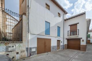 Casa en De san miguel 2. Casa en pleno dentro de guadix