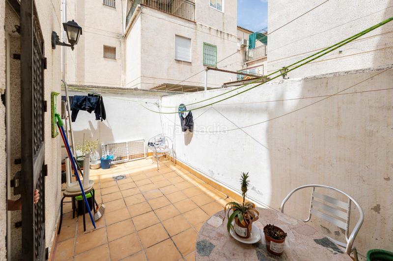 Foto a6735210-ad13-40dc-9b94-4cafb17d92ca. Casa pareada en c. ismail en Joaquina Eguaras Granada