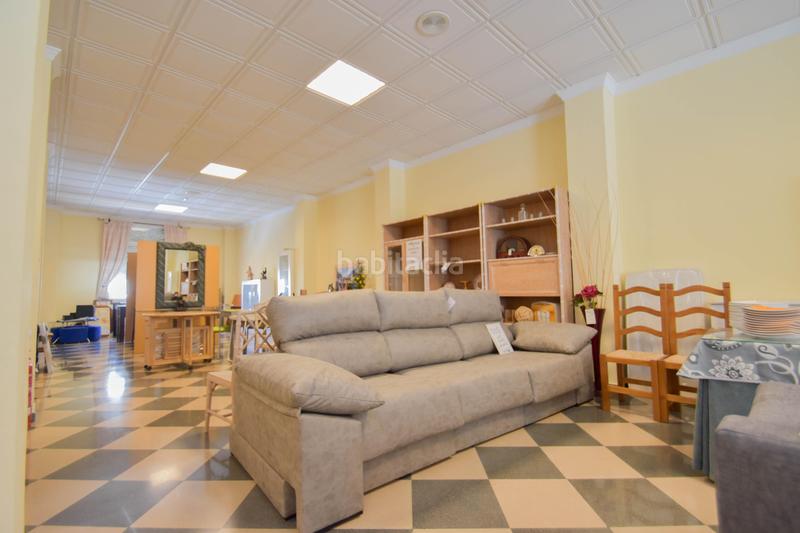 Foto 0ed48bfb-b104-4880-9b94-7681a16591fc. Local comercial a calle de enrique amat 1 a Montefrío