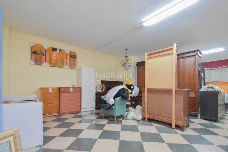 Foto 2b55d29f-01b2-4c62-9359-10361bbc41d4. Local comercial a calle de enrique amat 1 a Montefrío