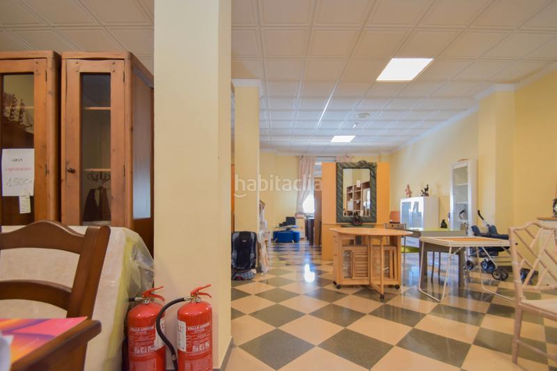 Foto 42419653-2c64-4b08-b48d-e82ebdbb3164. Local comercial a calle de enrique amat 1 a Montefrío