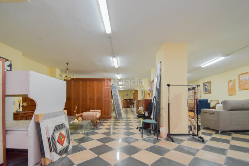 Foto 47294a4a-353c-4380-a2d7-1e28286beb35. Local comercial a calle de enrique amat 1 a Montefrío