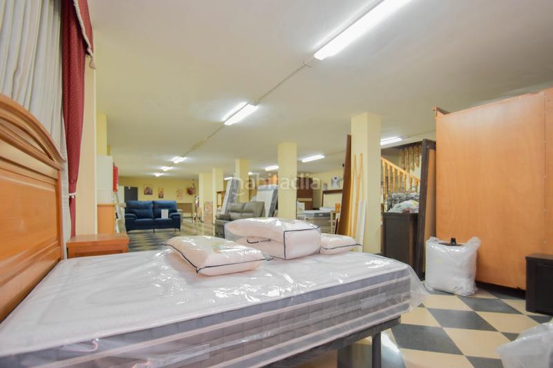 Foto 4bc5876e-d8ca-406d-8bca-c4b2c7d4d8d2. Local comercial a calle de enrique amat 1 a Montefrío