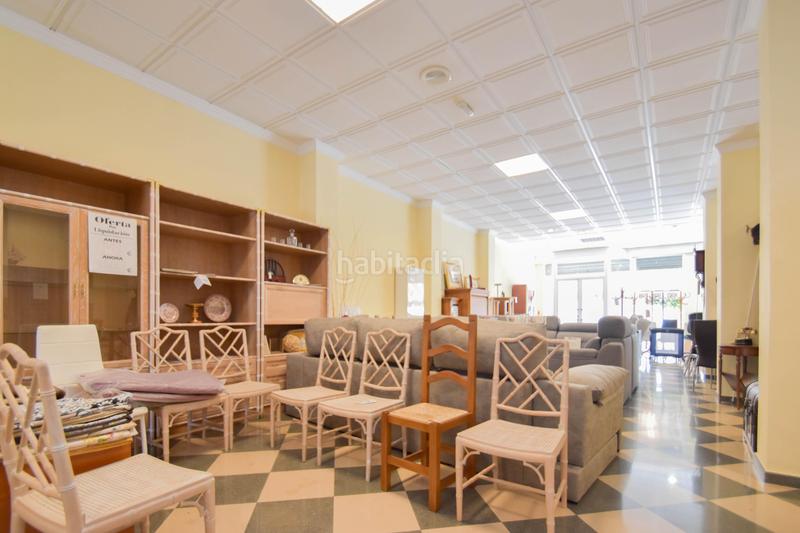 Foto df15f358-9dc1-4eb9-b184-ab19c09340e2. Local comercial a calle de enrique amat 1 a Montefrío