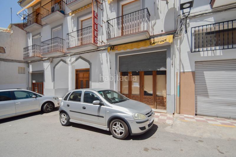 Foto b585e6db-9009-4bf1-9e6f-f4dffb2eb1f4. Local comercial a calle calle virgen de los remedios 91 a Montefrío