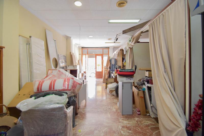 Foto c161e180-b4f7-4fa6-9c9e-c87cb6231cf0. Local comercial a calle calle virgen de los remedios 91 a Montefrío