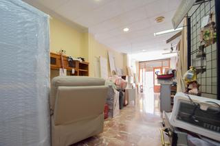 Local Comercial en Calle Virgen de los Remedios 91