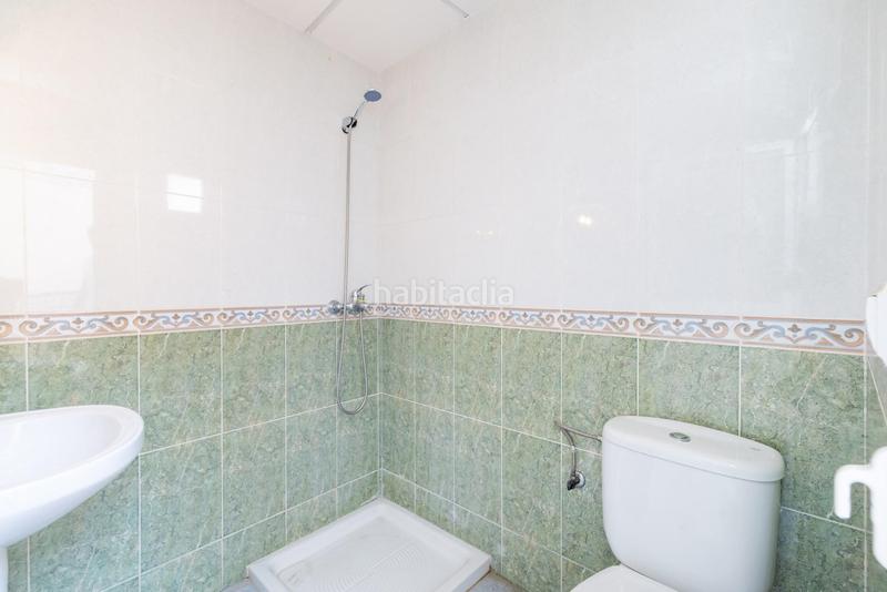 Foto 6313f8a9-e075-4102-94f2-7d5965044795. Casa adosada en hoyo 5 encantadora vivienda adosada en el corazón granada en Santa Fe