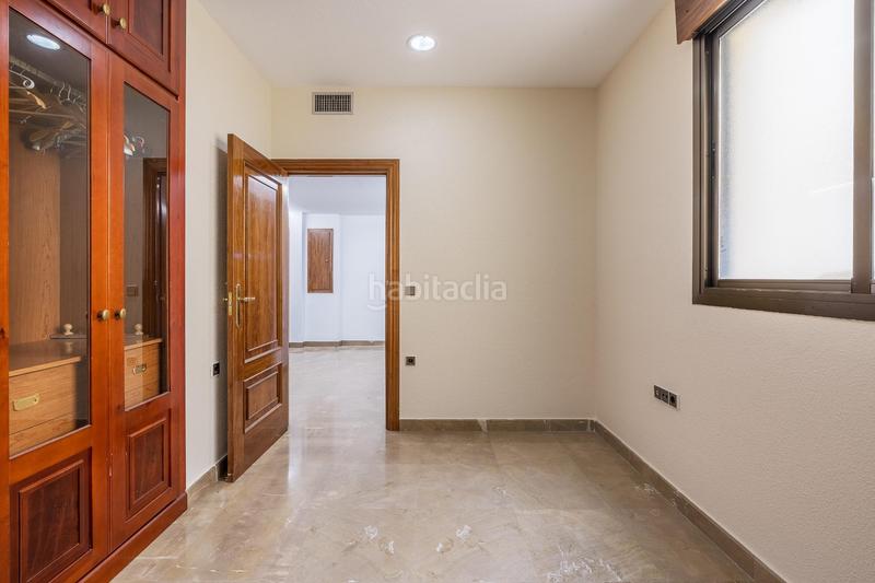 Foto a7b8743c-9e29-4e7c-bd7b-d7494feec2fa. Piso en calle angel ganivet 13 fantastico piso en angel ganivet en Granada