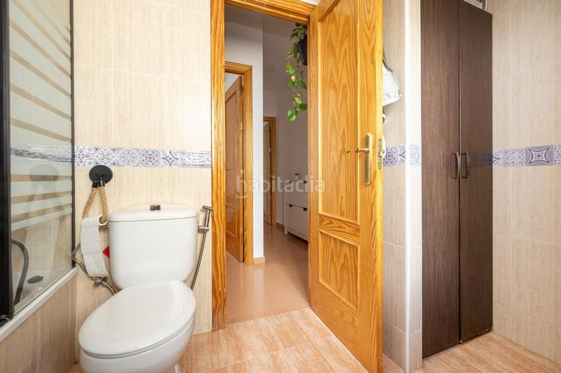 Foto 643bdc7d-42a0-4144-9086-cb18319ff109. Piso en calle de los arcos 17 bonito piso totalmente reformado con 2 habitaciones y plaza de garaje. en Albolote
