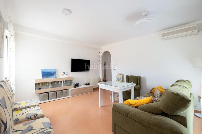Foto bf328b6a-fed5-4f7b-94f6-3e3b6e39a931. Piso en calle de los arcos 17 bonito piso totalmente reformado con 2 habitaciones y plaza de garaje. en Albolote