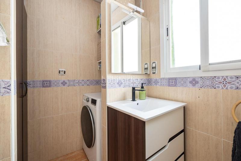 Foto f5b28bbc-3441-4114-8e8c-8a8bf58de068. Piso en calle de los arcos 17 bonito piso totalmente reformado con 2 habitaciones y plaza de garaje. en Albolote