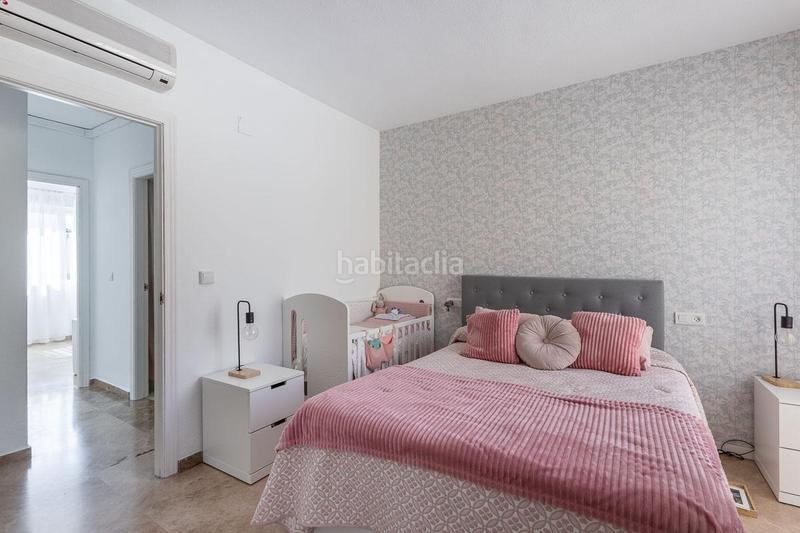 Foto 2ae066fa-5894-4f4c-b96e-a9906ac6206a. Casa adosada en calle de manuel de falla 10 tu casa ideal te espera en los ! tranquilidad, vistas y espacio para toda la familia en Ogíjares