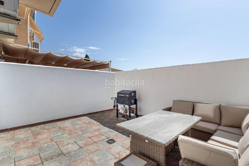 Foto 6790988e-3a6b-48a8-ae9b-e865f9fdee77. Casa adosada en calle de manuel de falla 10 tu casa ideal te espera en los ! tranquilidad, vistas y espacio para toda la familia en Ogíjares