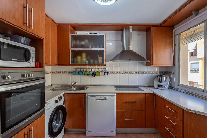 Foto febbb877-6fb7-4b5c-8cb1-af5d73b0b066. Casa adosada en calle de manuel de falla 10 tu casa ideal te espera en los ! tranquilidad, vistas y espacio para toda la familia en Ogíjares