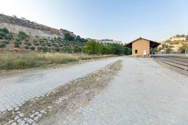 Foto c2be887a-5ece-49bb-a07c-0ad5948a0a7d. Terreno residencial en calle de granada de Iznalloz oportunidad única granada en Iznalloz