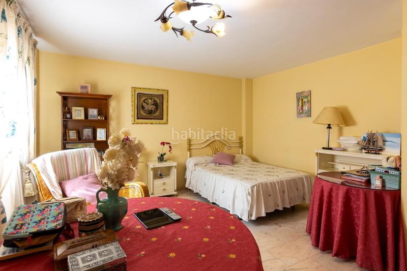 Foto 95acf86b-3669-4889-8a31-8d584c816515. Chalet en calle alonso de contreras 14 gran casa en Motril