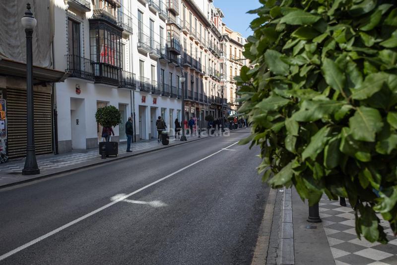Foto 190210df-a8db-4c05-8cc9-2dca266d5a4d. Posto auto in plaza de tovar in San Matías - Realejo Granada