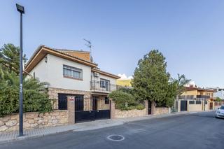Chalet  Ur el puntal - b-1 45. Chalet independiente con piscina en urbanización el puntal