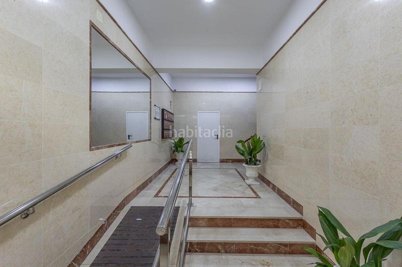 Foto 0e9117c9-d3de-4b93-9c41-76ff04ddc121. Flat in calle moncayo 3 in San Matías - Realejo Granada