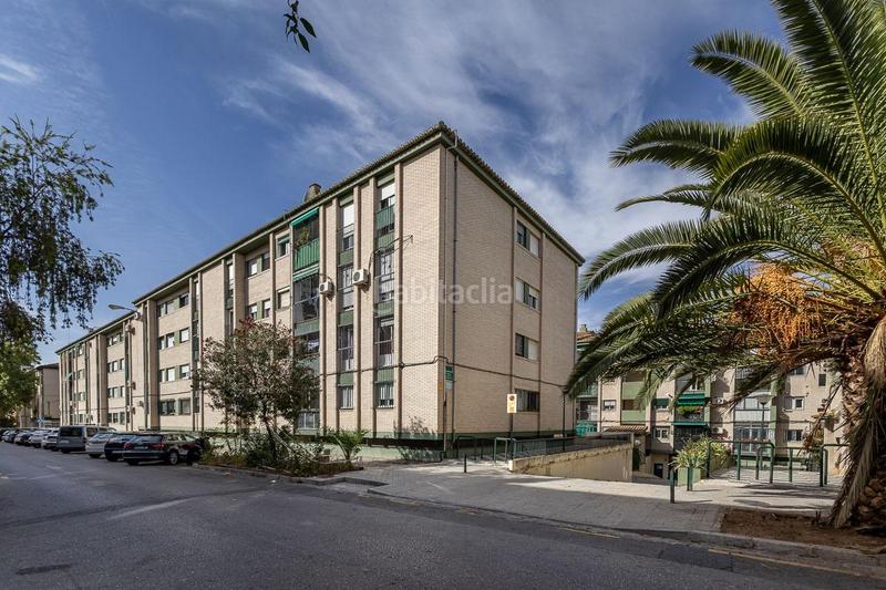 Foto 489ecda9-29db-4be2-9f21-d833645d3e4a. Flat in calle calle de matilde de torre 20 in parque nueva Granada Granada