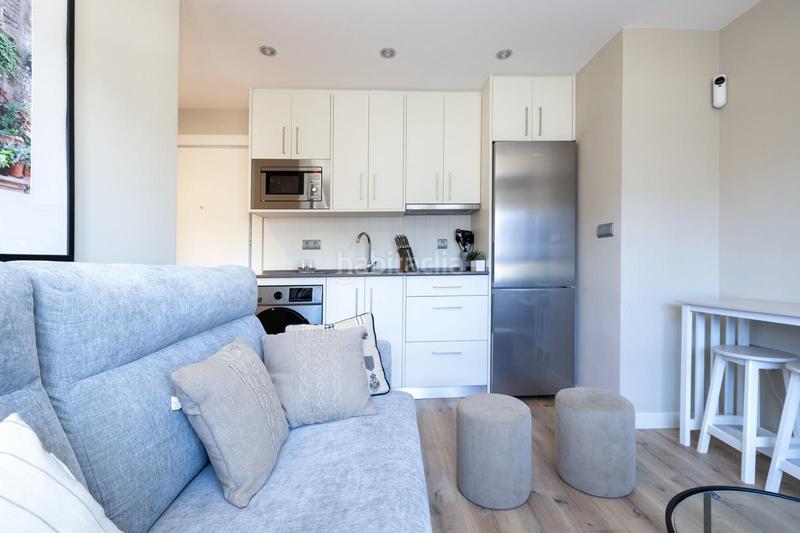 Foto 14ea3657-cb3f-4bb4-b740-f183319e3627. Alquiler apartamento en calle arabial 99 moderno apartamento en alquiler zona arabial en Granada