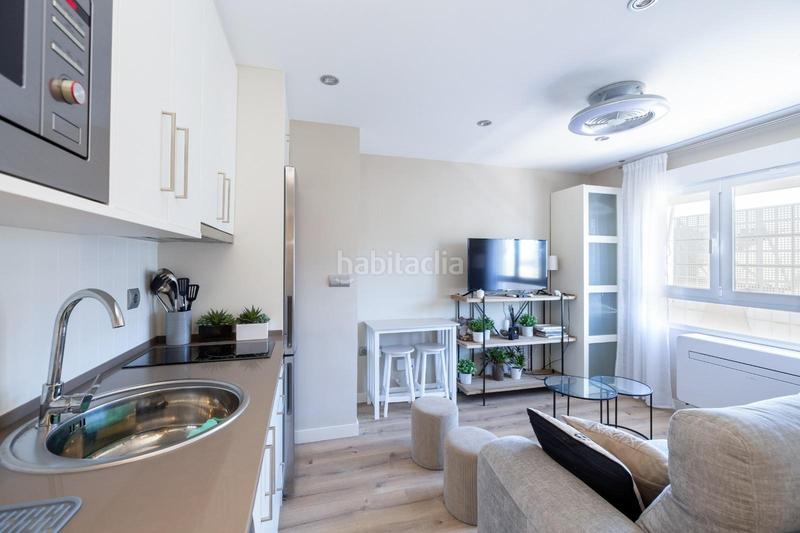 Foto 505bbdf3-9aed-434f-955d-54d58034d869. Alquiler apartamento en calle arabial 99 moderno apartamento en alquiler zona arabial en Granada
