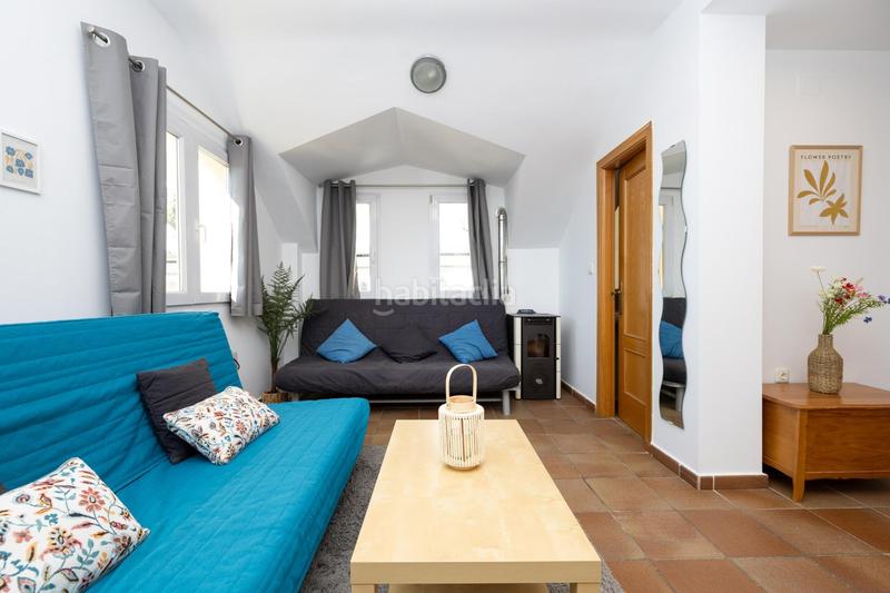 Foto fdca2138-7fe7-4091-9f07-9cab025b8c3e. Estudio en calle solynieve 201 en Zona media Sierra Nevada