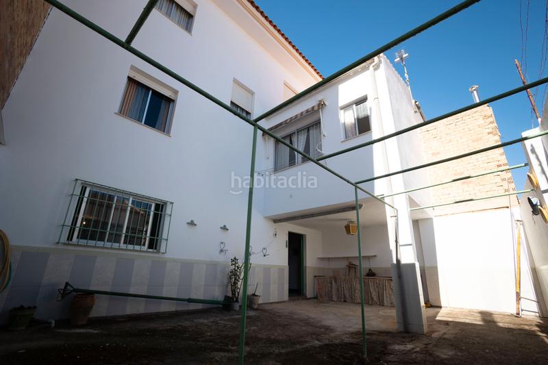 Foto b78e5c72-d4a6-48bc-a126-3bab8f8a4c14. Reihenhaus in calle niebla in Villanueva del Trabuco