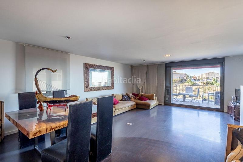 Foto c0a60202-191d-4325-98f4-28bb099b48f0. Casa in calle cosmos 10 in Barrio de la Vega Monachil