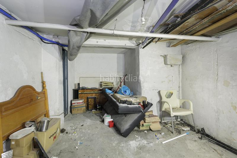 Foto ce2c945e-07ed-4fd8-9dcc-28b1e9b37222. Aparcament cotxe a plaza san isidro 1 a San Ildefonso Granada