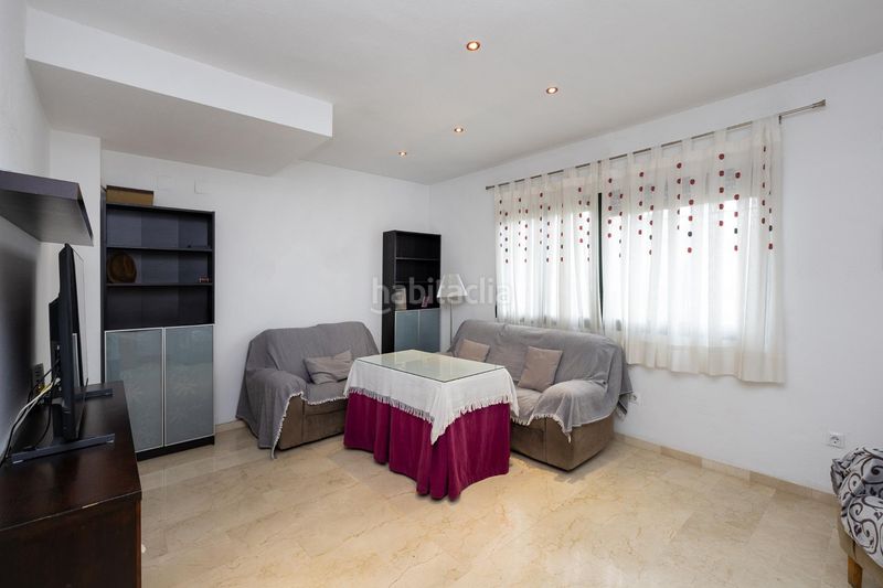 Foto b0f22749-847d-4b34-846c-920f16d4f5ba. Xalet a avenida luis javier 173 a Jun