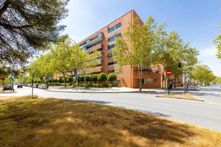 Pis a Calle JOAQUINA EGUARAS 17