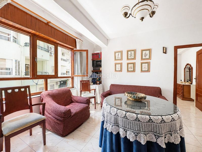 Foto b28e1bdb-8b8d-4fc8-8844-40506203757d. Casa amb calefacció aparcament a Baza