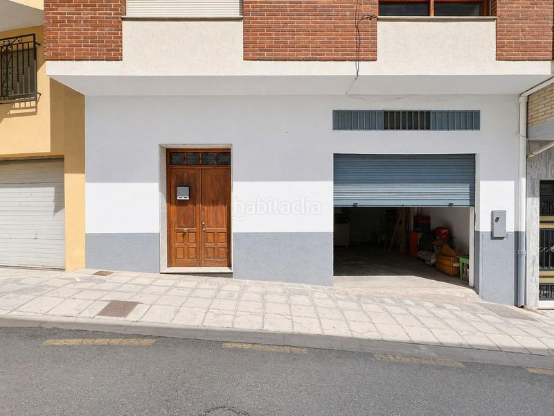 Foto fdb85f37-3bb3-419f-aa30-e5ea35ba8700. Casa amb calefacció aparcament a Baza