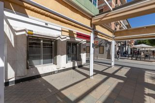 Locale commerciale in Paseo paseo prado 7. Oportunidad única para emprender en una de las zonas con más vid